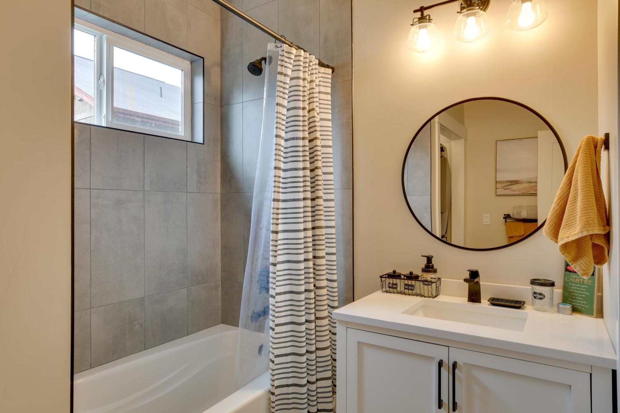 Anchorage Apartment With A View About 3 Mi To Airport Extérieur photo